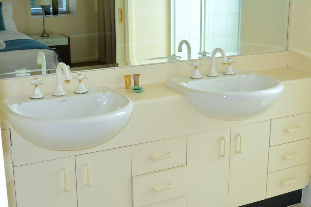 Southbank Apartments 28 Southgate Мелбърн Екстериор снимка
