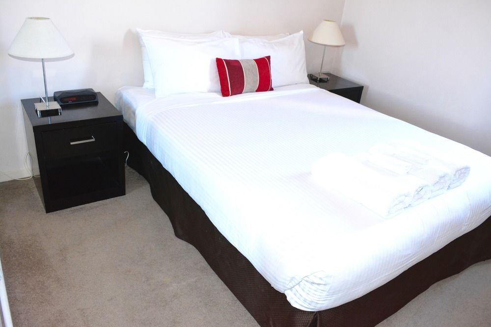 Southbank Apartments 28 Southgate Мелбърн Екстериор снимка