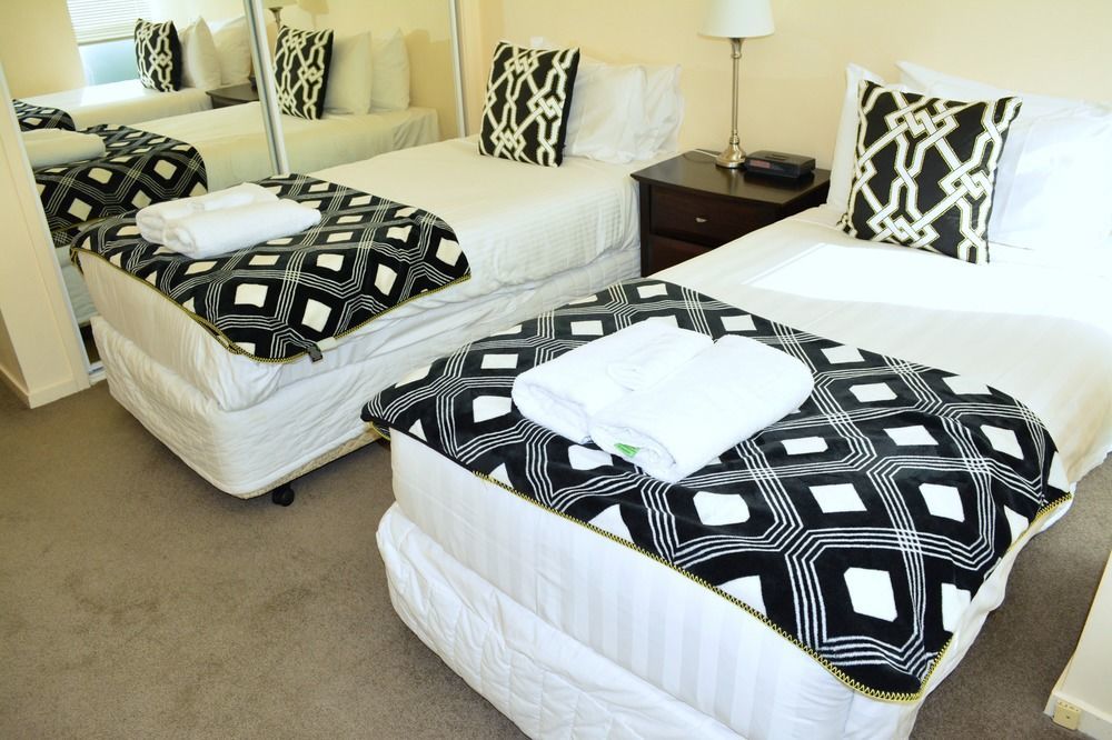Southbank Apartments 28 Southgate Мелбърн Екстериор снимка
