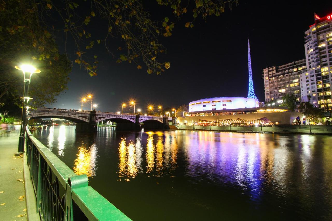 Southbank Apartments 28 Southgate Мелбърн Екстериор снимка